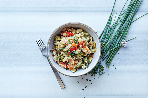Vegan Quinoa Bowl (44040185371) — illustrative photo